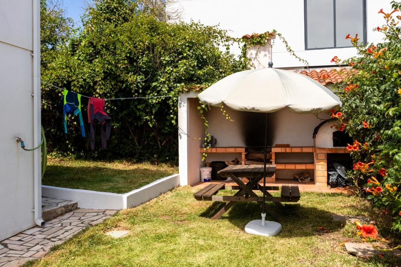 Alaia Surflodge Ericeira Exterior photo